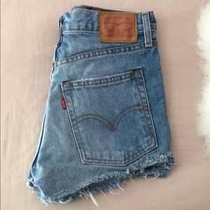 Levi cut offs